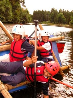 raft capsize